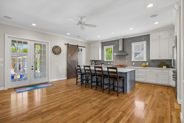 1500 King Hollands Avenue, Nashville, TN 37212