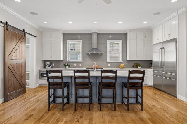 1500 King Hollands Avenue, Nashville, TN 37212