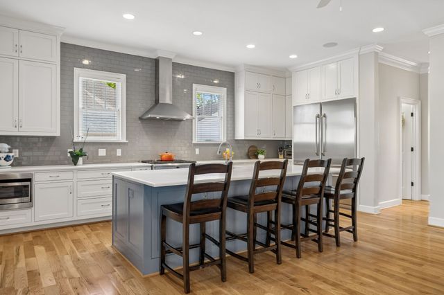 1500 King Hollands Avenue, Nashville, TN 37212