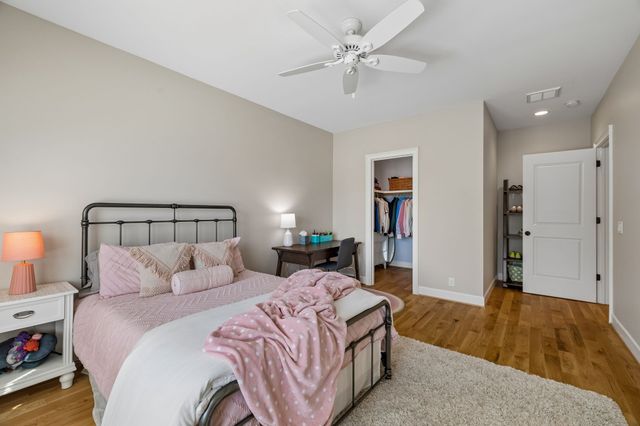 1500 King Hollands Avenue, Nashville, TN 37212