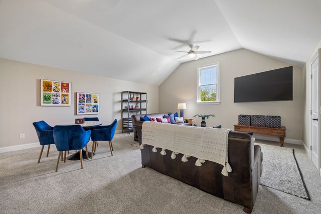 1500 King Hollands Avenue, Nashville, TN 37212