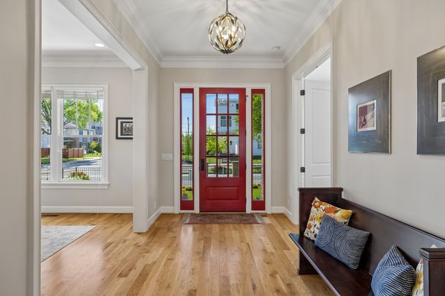 1500 King Hollands Avenue, Nashville, TN 37212