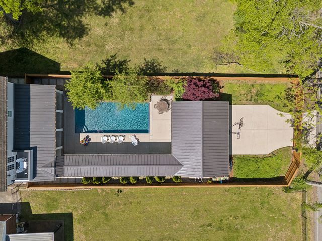 1500 King Hollands Avenue, Nashville, TN 37212