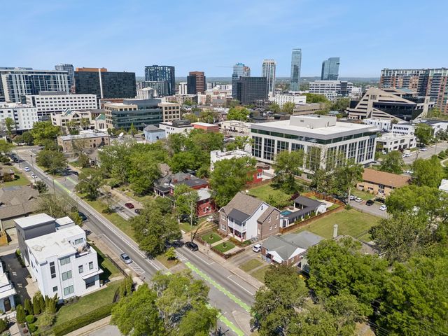 1500 King Hollands Avenue, Nashville, TN 37212