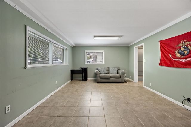 415 4th Avenue SW, Mt Vernon, IA 52314