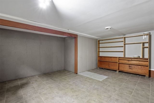 415 4th Avenue SW, Mt Vernon, IA 52314