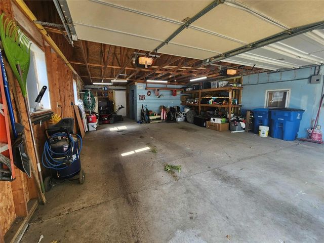 415 4th Avenue SW, Mt Vernon, IA 52314