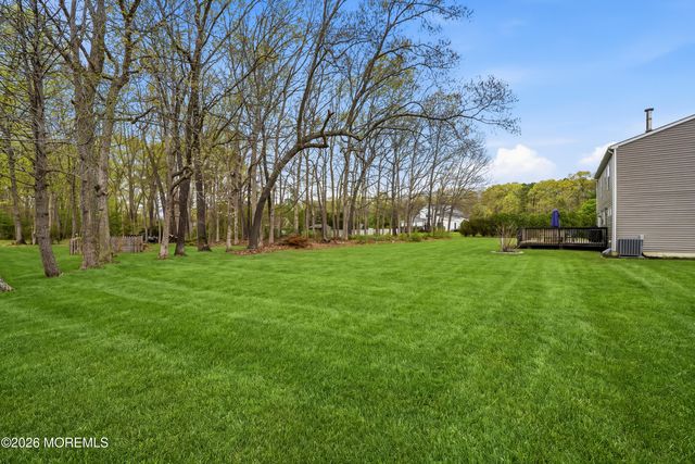 14 Anita Drive, Jackson, NJ 08527