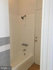 834 PARK AVE ##2FR, Baltimore, MD 21201