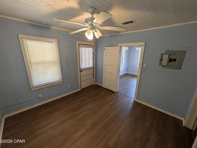 735 Sheffield Avenue, Panama City, FL 32401