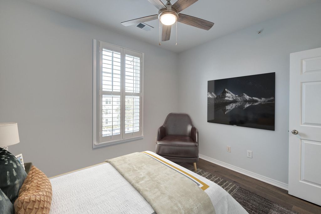 Image 24 of property listing at 130 River Landing Drive 3306, Daniel Island, SC 29492