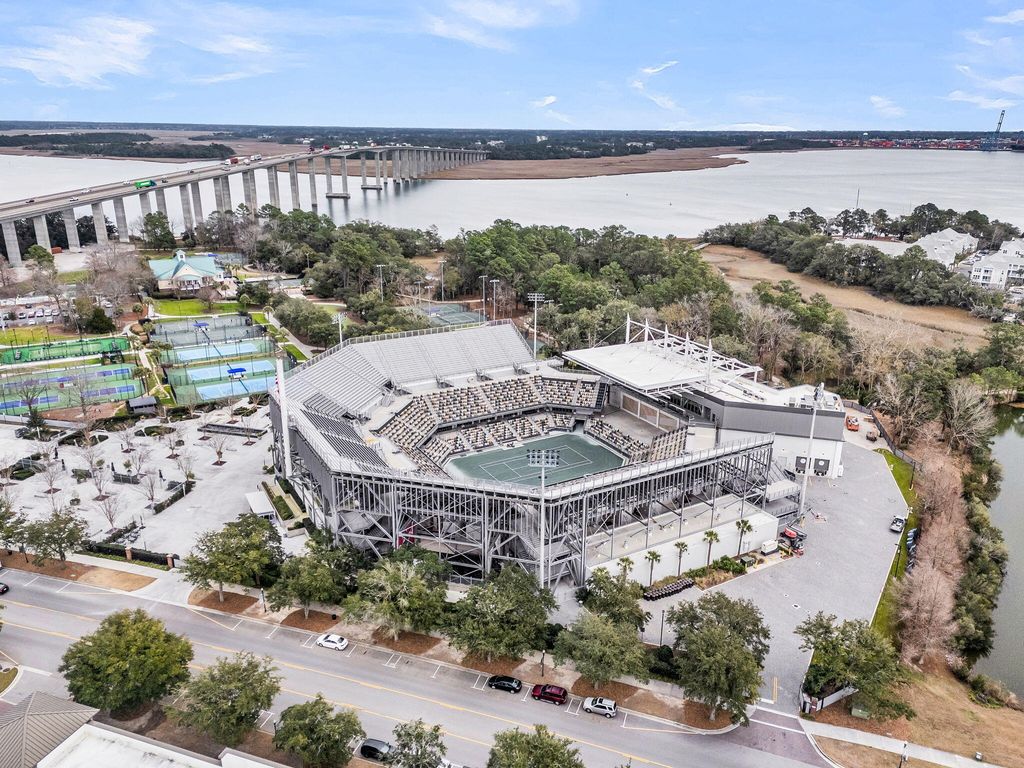 Image 59 of property listing at 130 River Landing Drive 3306, Daniel Island, SC 29492