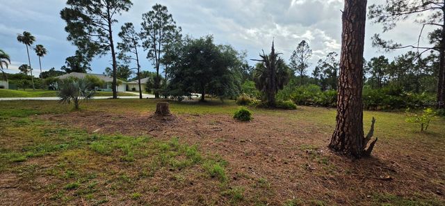 PERENNIAL ROAD, North Port, FL 34291
