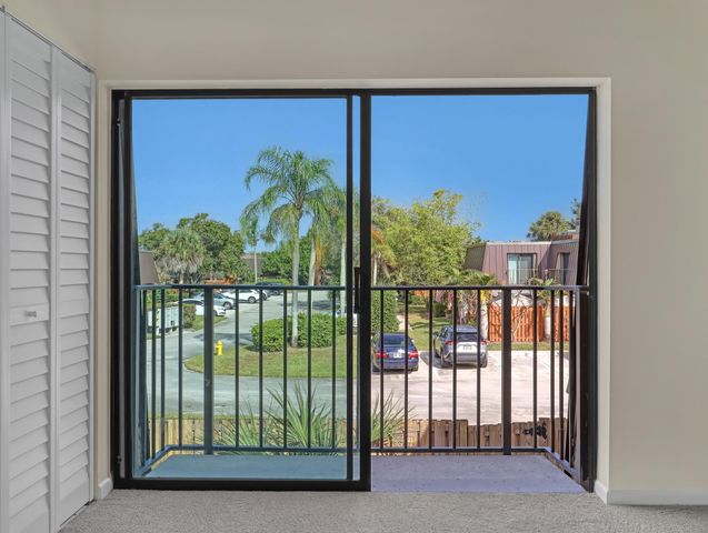 5738 SE Windsong Lane 315, Stuart, FL 34997