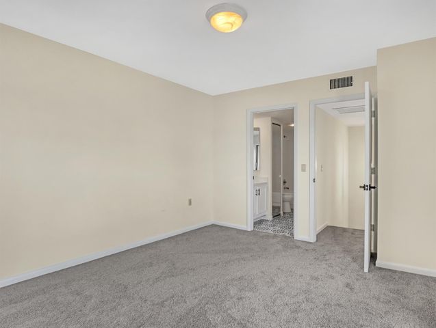 5738 SE Windsong Lane 315, Stuart, FL 34997