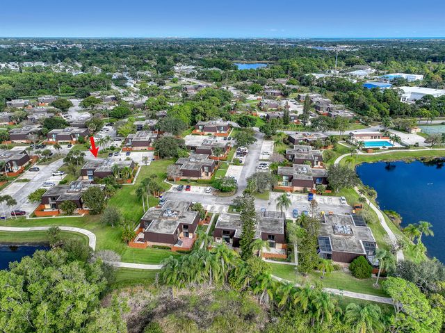 5738 SE Windsong Lane 315, Stuart, FL 34997