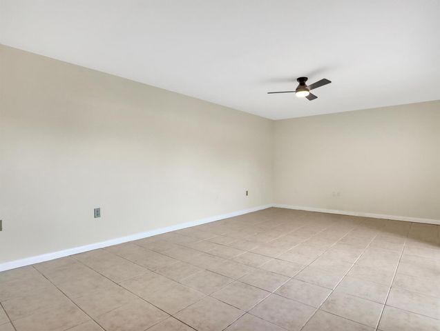 5738 SE Windsong Lane 315, Stuart, FL 34997