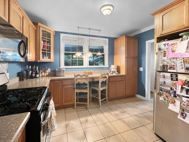134 Keilman Street, Dyer, IN 46311