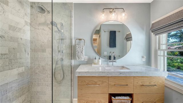 838 HIGHLAND STREET, Sarasota, FL 34234