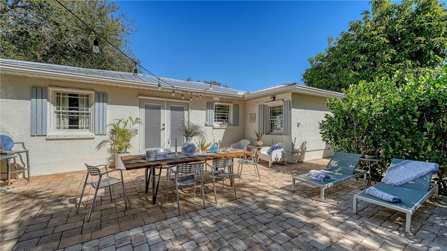 838 HIGHLAND STREET, Sarasota, FL 34234