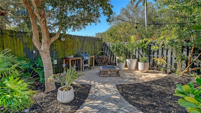 838 HIGHLAND STREET, Sarasota, FL 34234