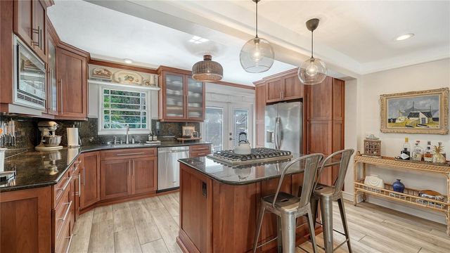 838 HIGHLAND STREET, Sarasota, FL 34234