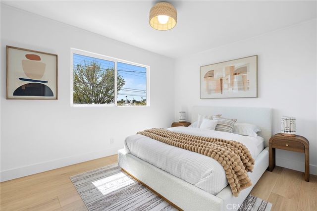 21891 Starfire, Huntington Beach, CA 92646