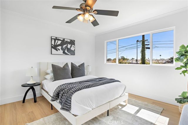 21891 Starfire, Huntington Beach, CA 92646
