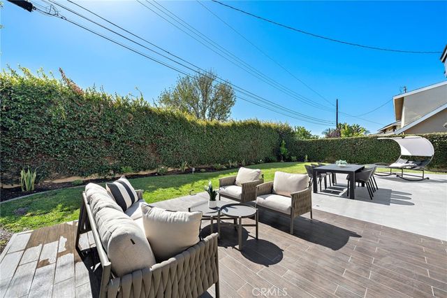 21891 Starfire, Huntington Beach, CA 92646