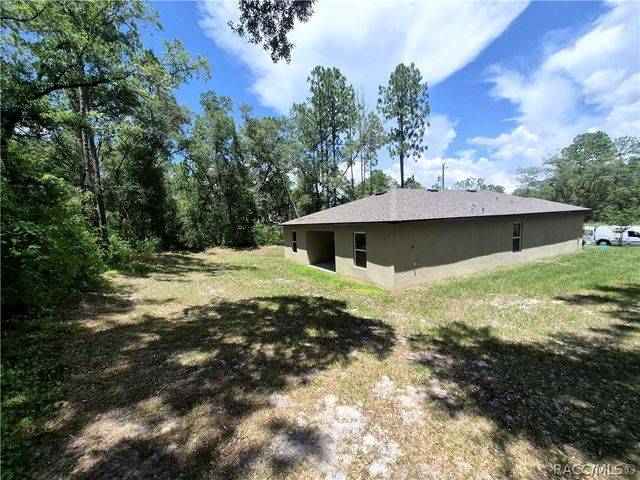 10802 N Haitian Drive, Citrus Springs, FL 34434