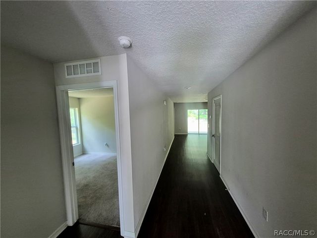 10802 N Haitian Drive, Citrus Springs, FL 34434