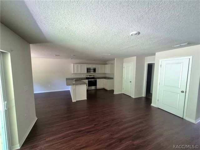 10802 N Haitian Drive, Citrus Springs, FL 34434