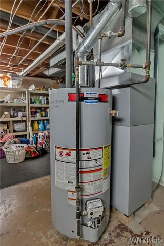 70 Crandon Boulevard, Cheektowaga, NY 14225