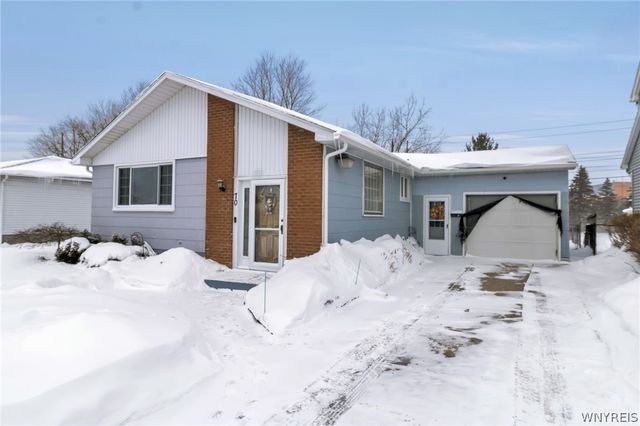 70 Crandon Boulevard, Cheektowaga, NY 14225