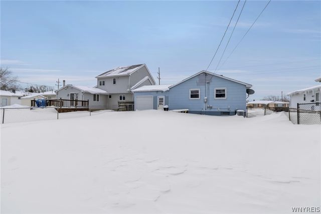 70 Crandon Boulevard, Cheektowaga, NY 14225