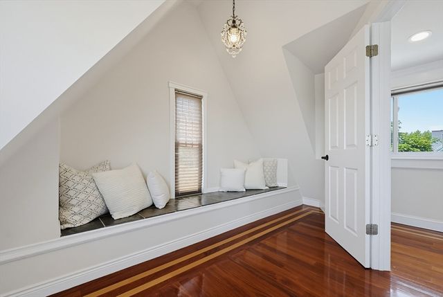 51 Sawyer Avenue 3, Boston, MA 02125