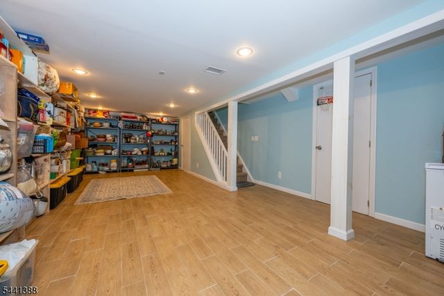 443 Mount Prospect Ave, Clifton City, NJ 07012
