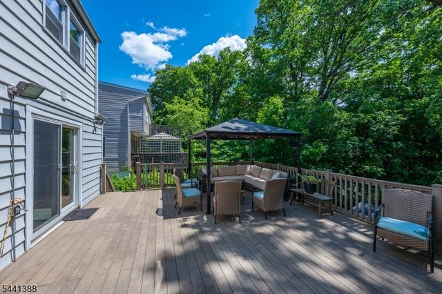 443 Mount Prospect Ave, Clifton City, NJ 07012