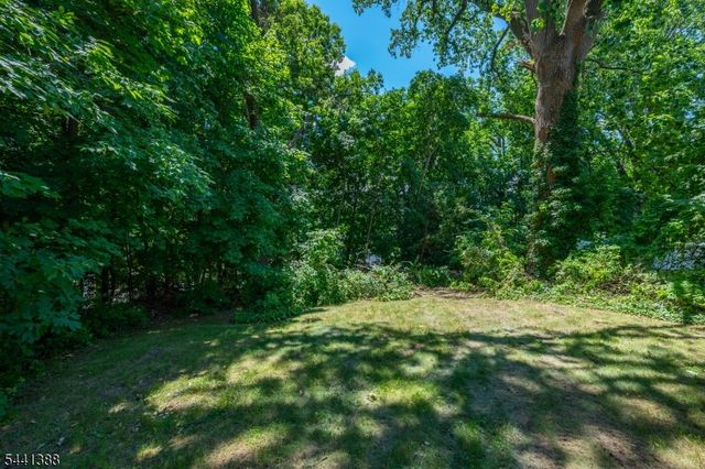 443 Mount Prospect Ave, Clifton City, NJ 07012