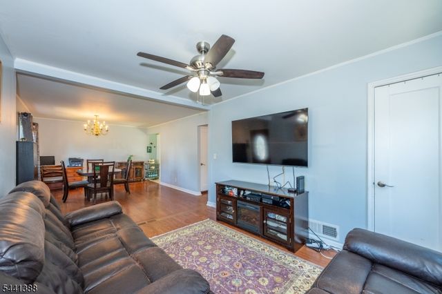 443 Mount Prospect Ave, Clifton City, NJ 07012