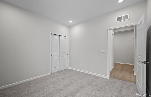 20352 Banbury Court, Macomb, MI 48044