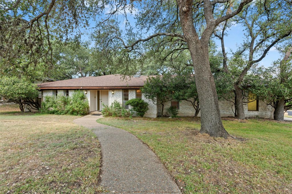 7706 West Rim DR, Austin, TX 78731