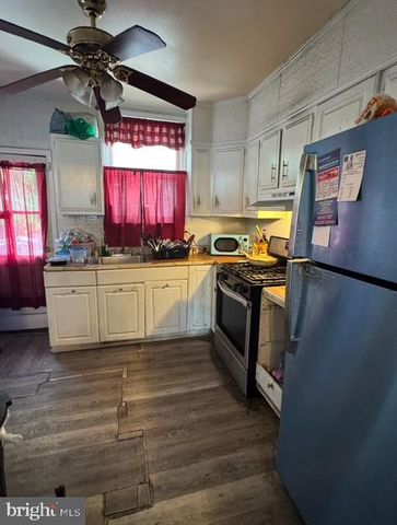 558 GENEVA AVE, Philadelphia, PA 19120