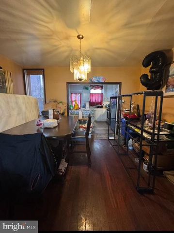 558 GENEVA AVE, Philadelphia, PA 19120