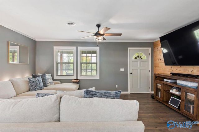 66 County Road 745, Cullman, AL 35055