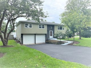 317 N Central Avenue, Wood Dale, IL 60191
