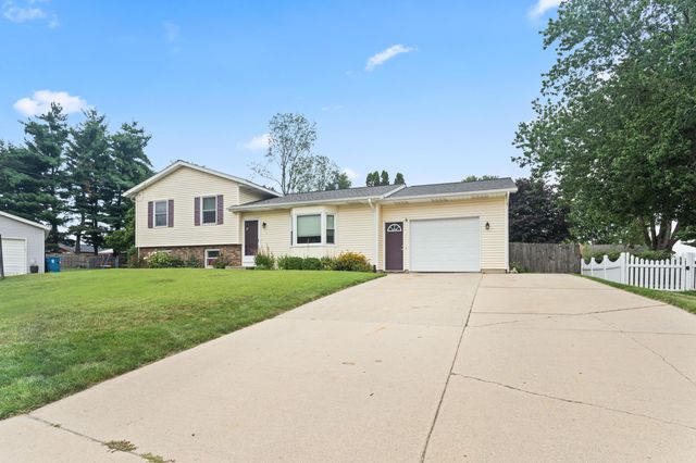 508 Arthur Court, Thornapple Twp, MI 49333