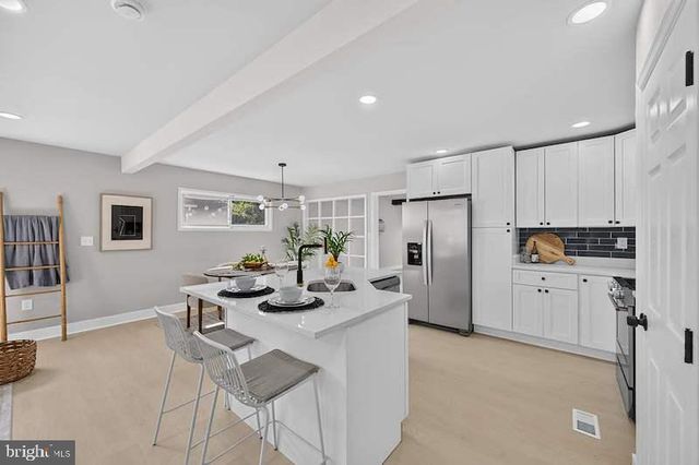 6024 MOOREHEAD RD, Catonsville, MD 21228