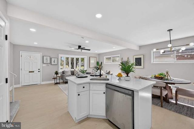 6024 MOOREHEAD RD, Catonsville, MD 21228