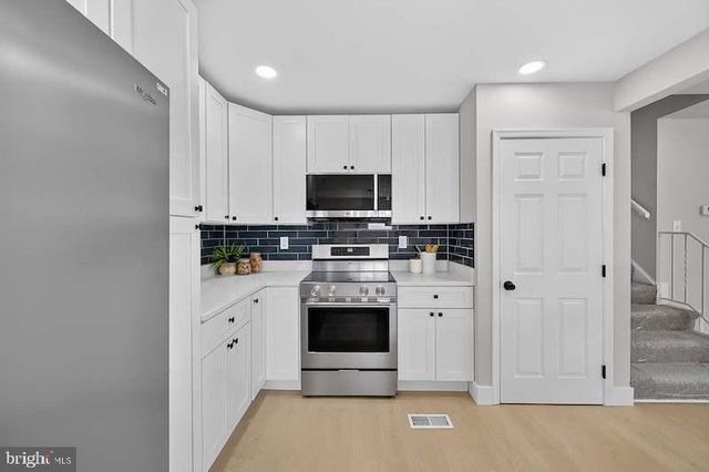 6024 MOOREHEAD RD, Catonsville, MD 21228